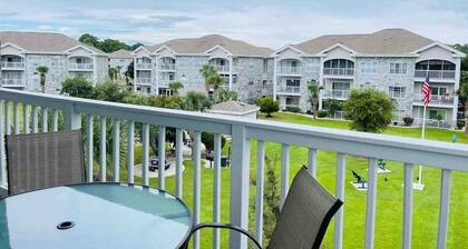 Vacational stylish condo at Magnolia Place MB!