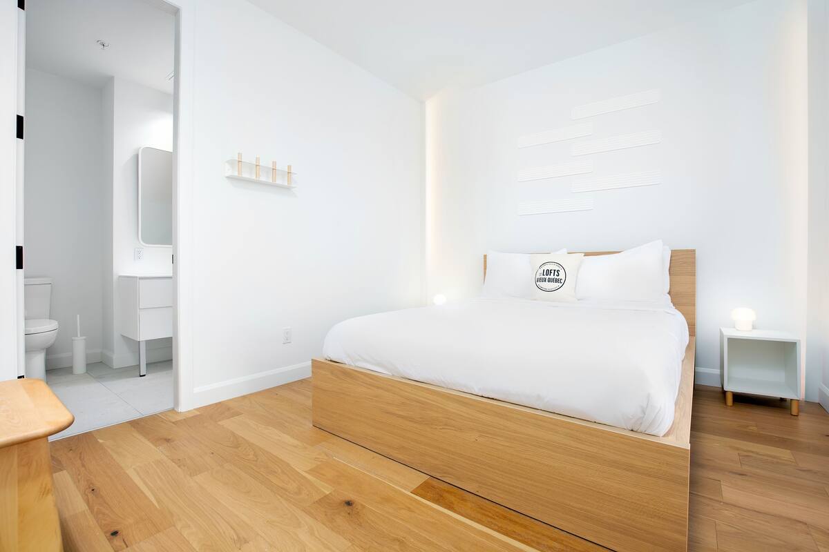 Blackout drapes, soundproofing, iron/ironing board, free WiFi
