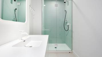 Apartamento | Baño | Ducha y cabezal de ducha tipo lluvia