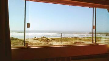 3 dormitorios, mobiliario individual, wifi gratis