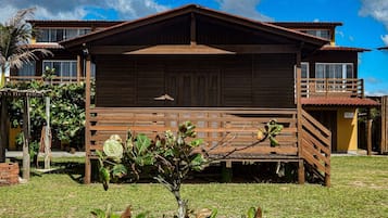 Traditional Bungalow | Terrace/patio