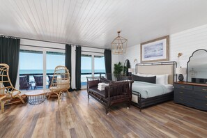 8 bedrooms, desk, iron/ironing board, free WiFi