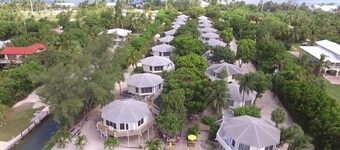 On the water in Islamorada elevated detached unit!!!