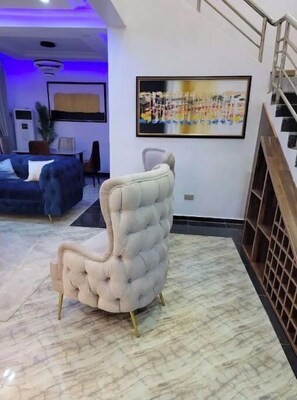 4 bedrooms - 4bedroom @Lekki Gardens Phase 2 close to Skycinema (Lagos)