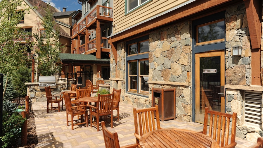 Jackpine & Black Bear Condos