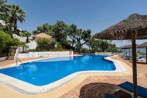Pool - La Mairena 54 (Ojen)
