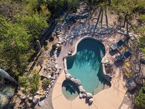 Piscine extérieure, piscine chauffée