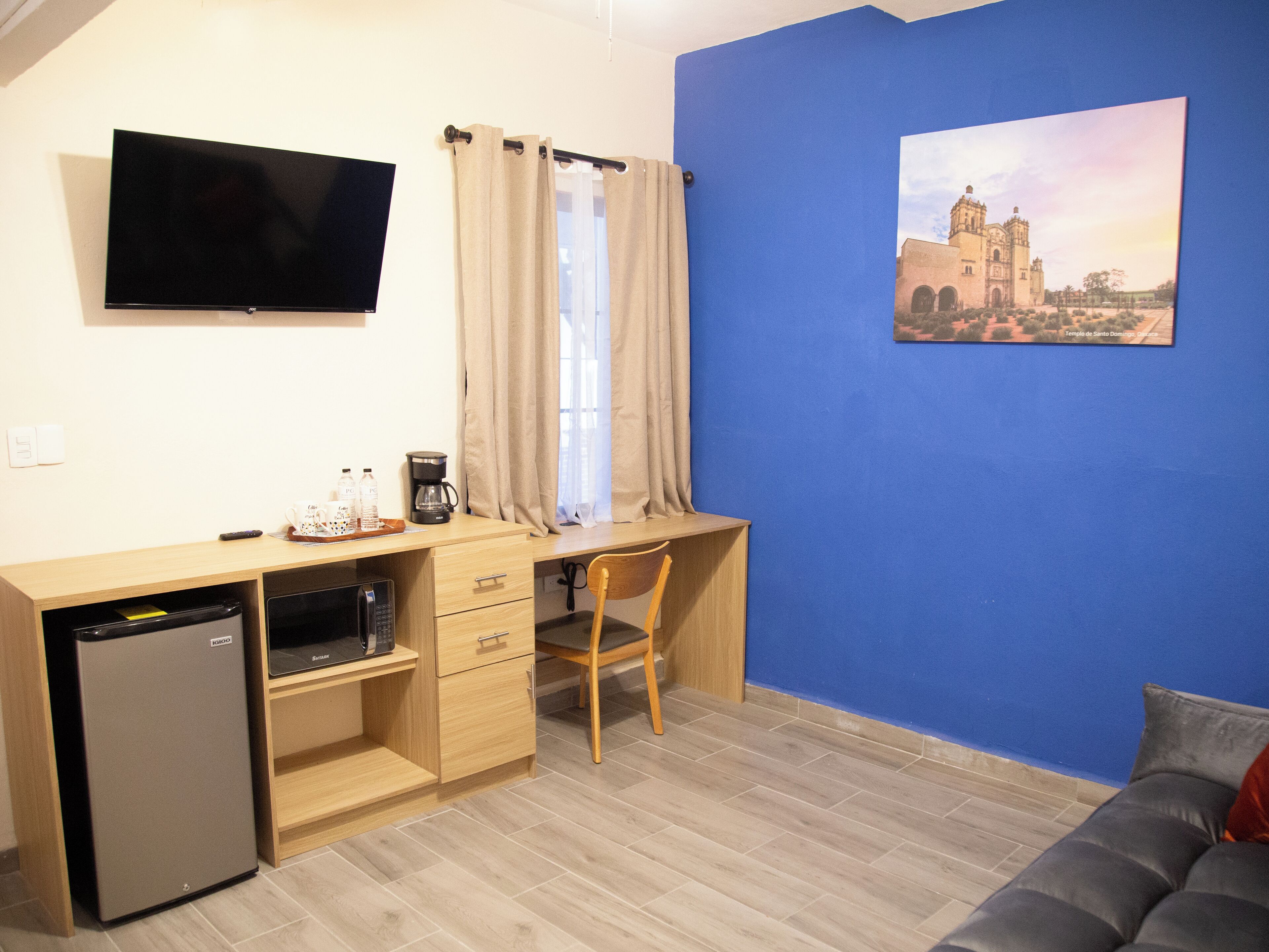 Comfort Room | Living area