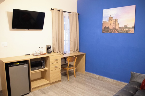 Comfort Room | Living area