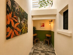 Comfort Room, Multiple Beds | Terrace/patio - Privada Guadalupe (Monterrey)