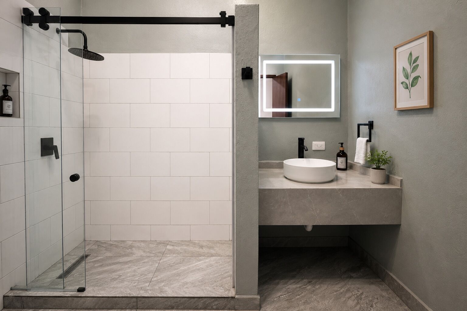 Shower, towels