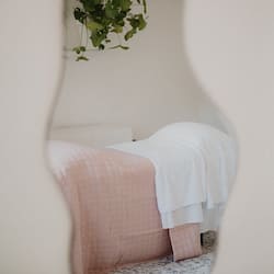 Salas de tratamiento para parejas, sauna y tina de hidromasaje