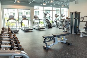 Fitness facility - Ocean Style 1/1.5 Condo The Strand Water View! (Sarasota)