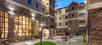 Equipped King Suite | Heated Indoor Pool Access