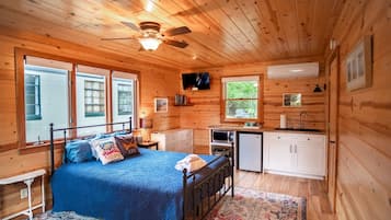 1 室のベッドルーム、WiFi (無料)、ベッドシーツ