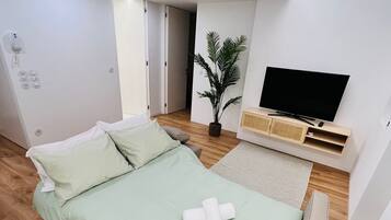 1 bedroom, soundproofing, WiFi