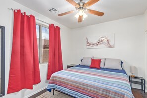 5 bedrooms, iron/ironing board, free WiFi, bed sheets