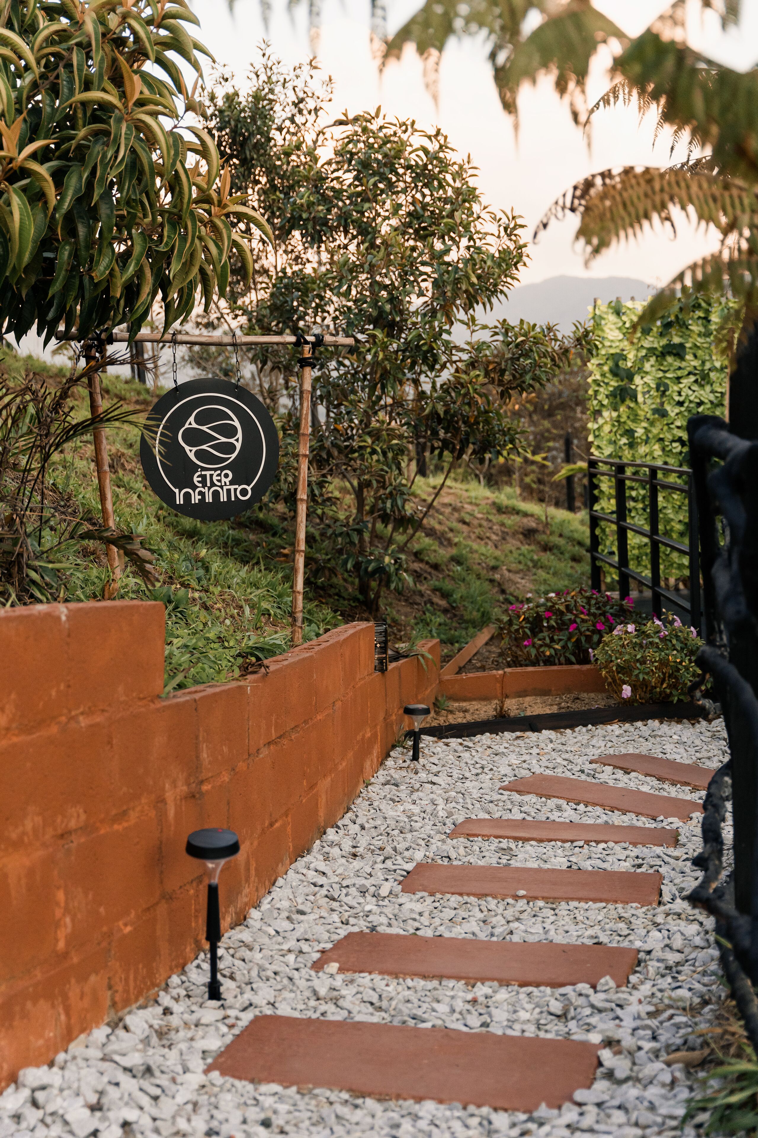 Photo - Glamping The Mountain