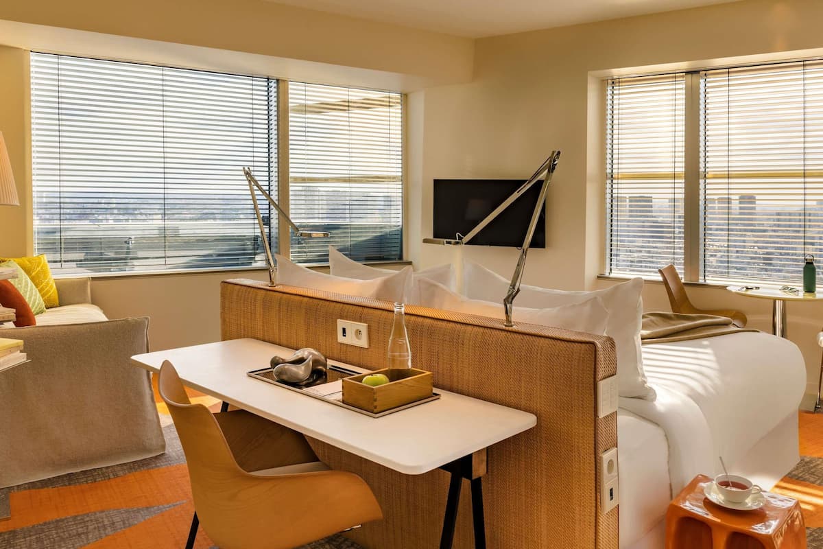 Junior Suite, 1 King Bed | Premium bedding, pillow-top beds, in-room safe, desk