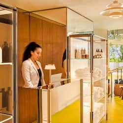 Couples treatment room(s), sauna, hot tub, body treatments, hydrotherapy