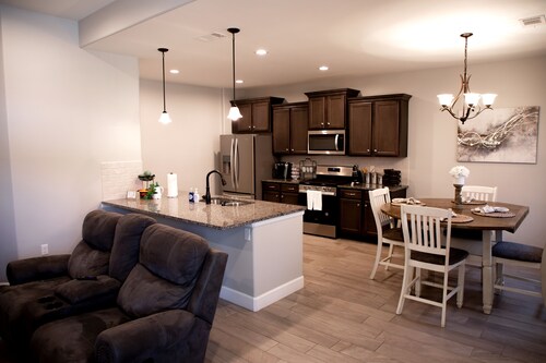 New House Near Carlsbad Caverns!