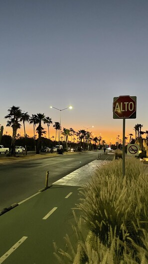Exterior - Newly remodeled 2br 2bth Condo (Los cabos)