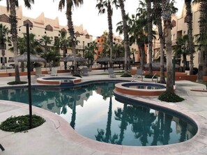 Outdoor pool - Newly remodeled 2br 2bth Condo (Los cabos)