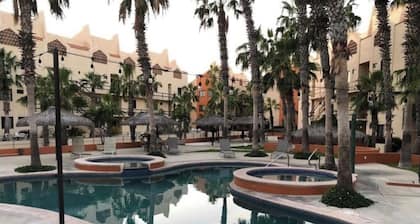 Newly remodeled 2br 2bth Condo