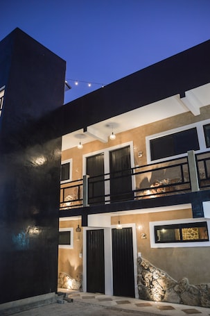 Fachada de la propiedad