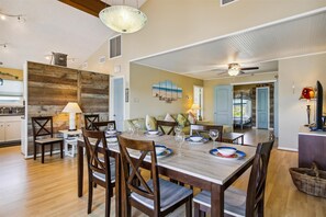 House (3 Bedrooms) | Property amenity - Canal Breeze by Ryson Vacation Rentals (Galveston)