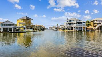 Rumah (3 Bedrooms) | Fasilitas properti