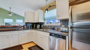 Rumah (3 Bedrooms) | Fasilitas properti