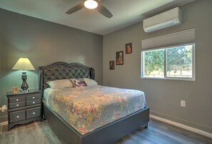 3 bedrooms, iron/ironing board, free WiFi, bed sheets