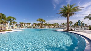 Piscine extérieure