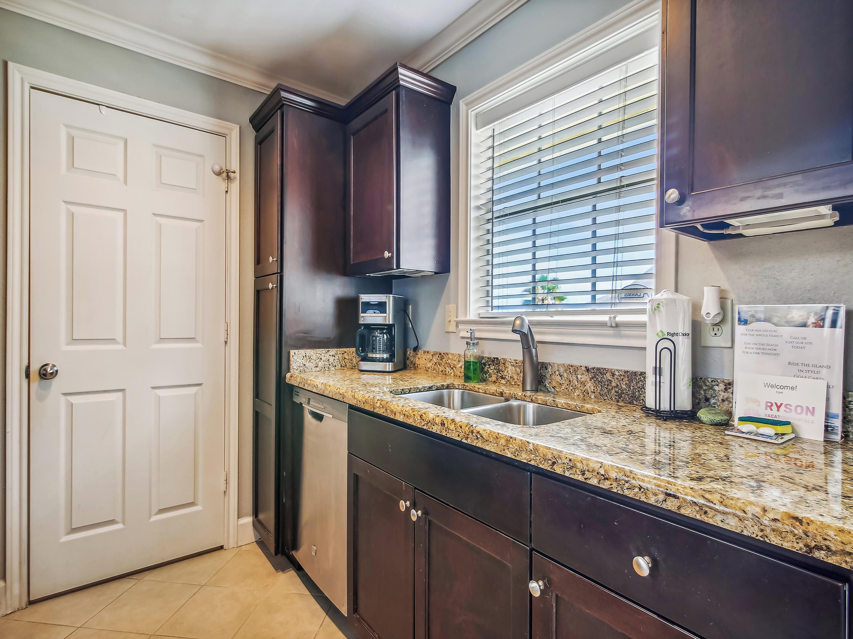 Condo (1 Bedroom) | Property amenity