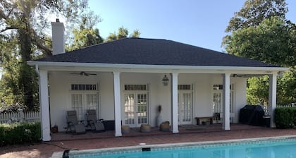 Private oasis on the grounds of Historic Ravenna Antebellum Mansion