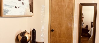 Adorable 3 Bedroom Walking Distance to Stadium & Campus