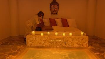 Sales de tractament per a parelles i tractaments corporals