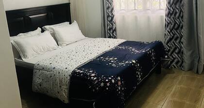 House - Sleeps 6 - Parking - Garden
