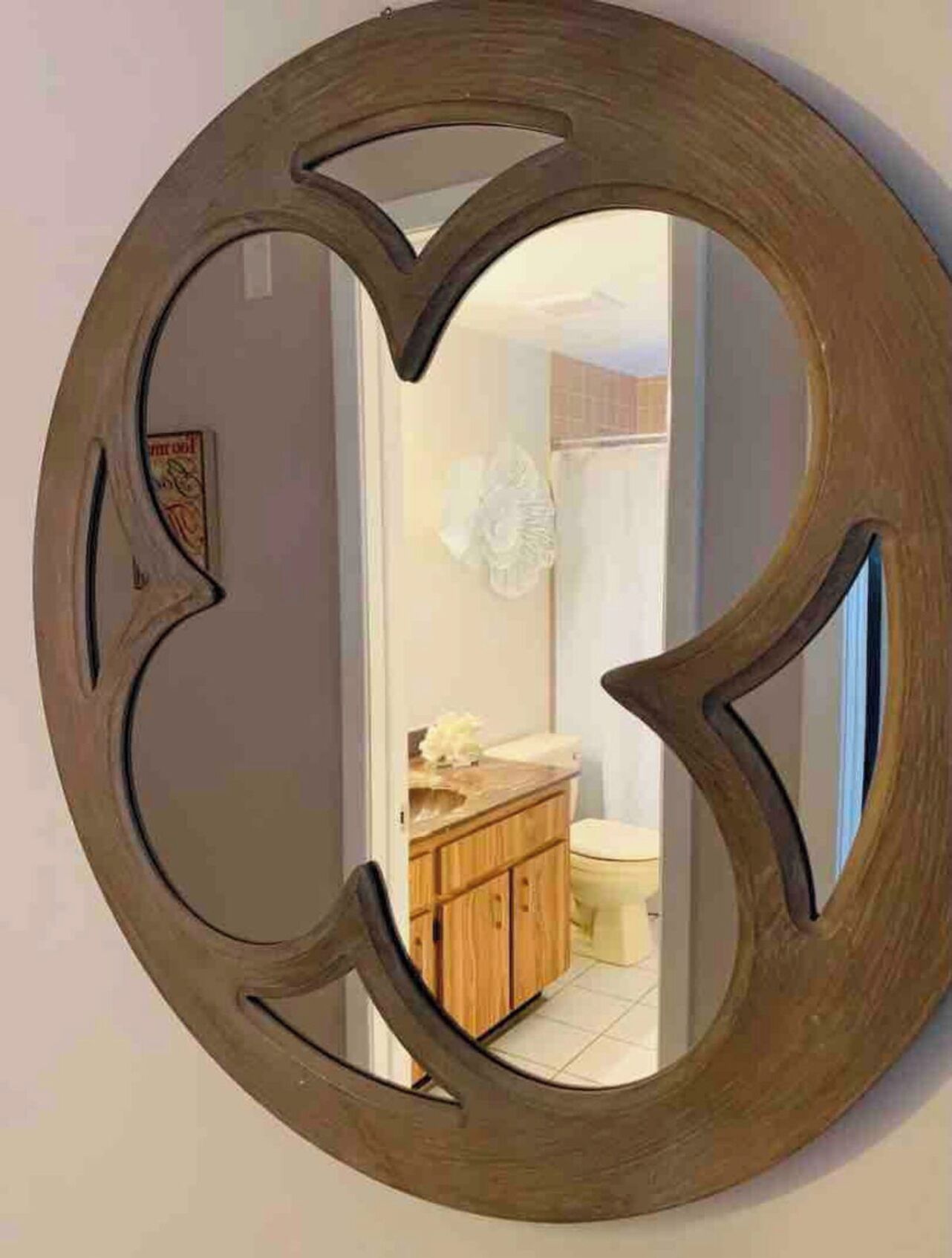Combined shower/tub, hair dryer, towels, soap