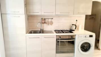 冰箱、烤箱、炉灶、茶具/咖啡用具