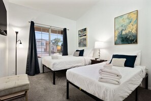 4 slaapkamers, reisbedje, gratis wifi