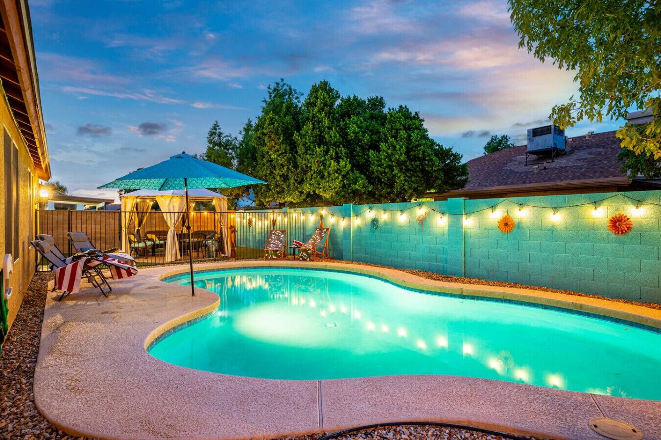 Et oppvarmet basseng