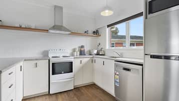 Apartment | Private kitchen | Fridge, microwave, oven, stovetop