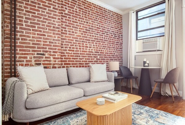 Televisión, estéreo