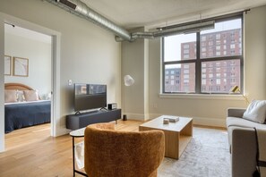 1 Schlafzimmer, BĂŒgeleisen/BĂŒgelbrett, WLAN, BettwĂ€sche