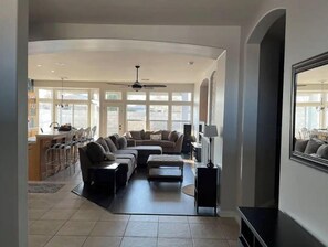 Smart TV, fireplace, DVD player, books
