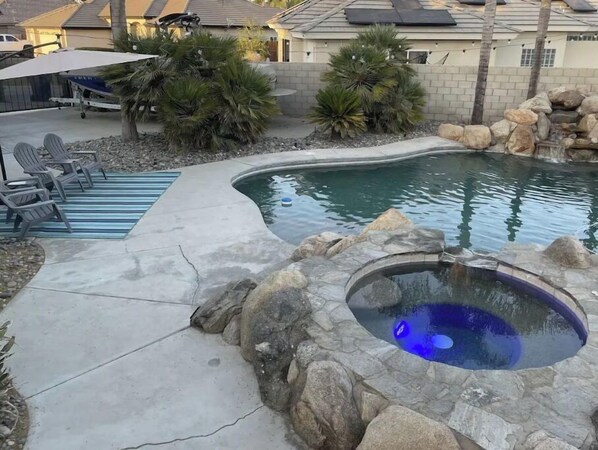 Outdoor pool, a heated pool