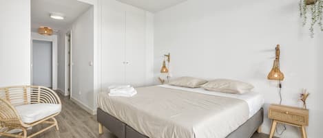 3 habitaciones y caja de seguridad en la habitación