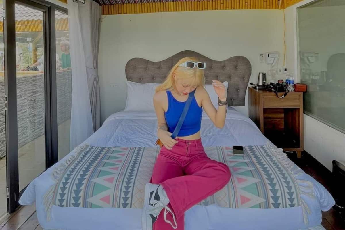 Luxury Double Room | Free WiFi, bed sheets
